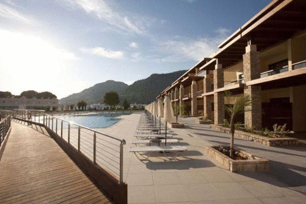 Island Blue Hotel Pefki  ภายนอก รูปภาพ