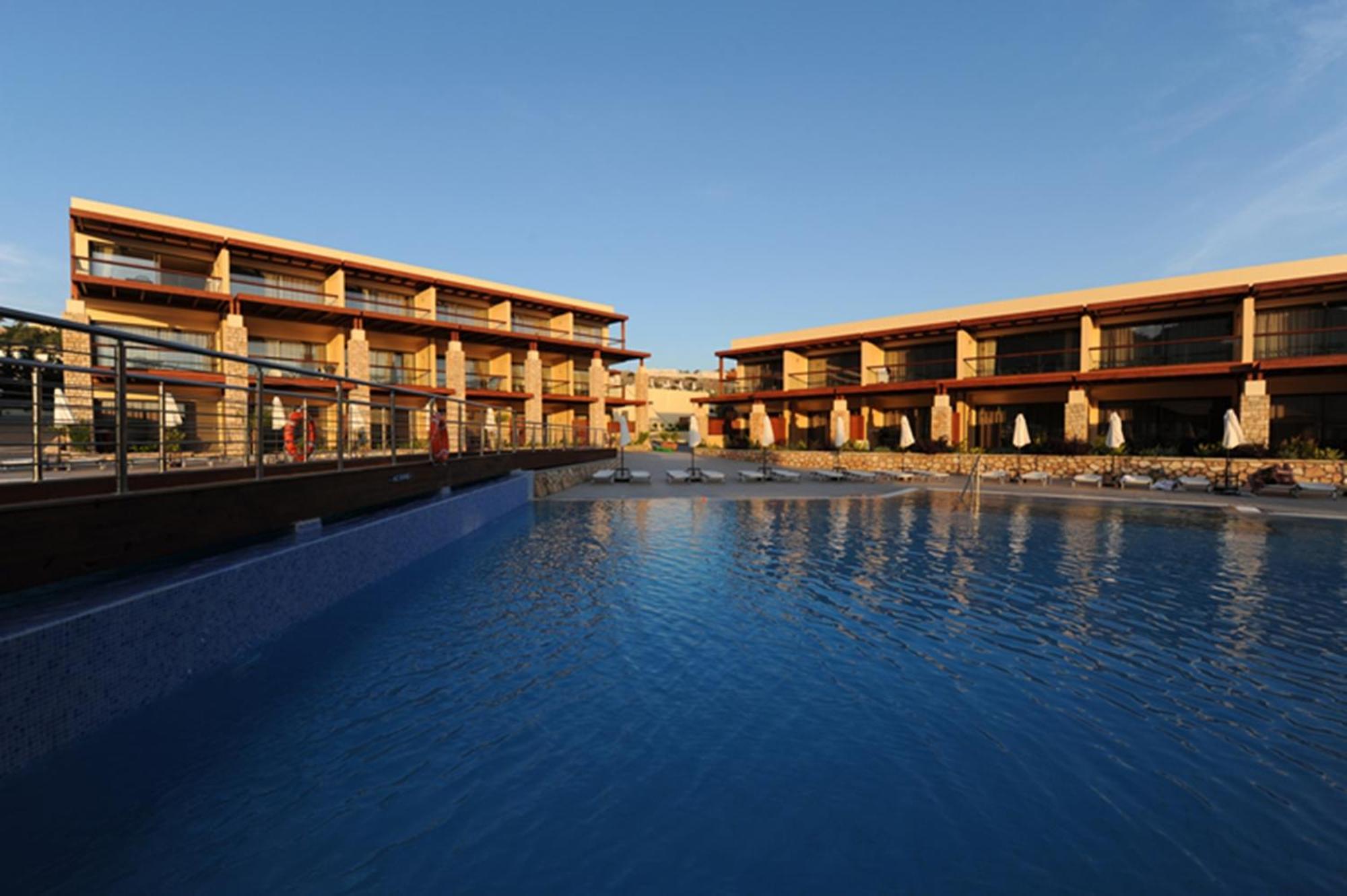 Island Blue Hotel Pefki  ภายนอก รูปภาพ