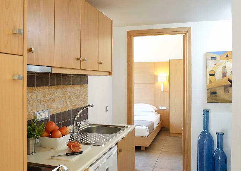 Island Blue Hotel Pefki  ภายนอก รูปภาพ